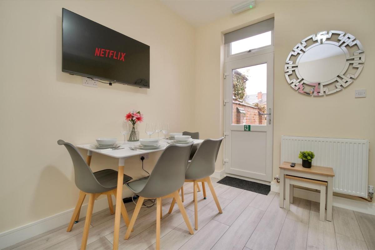 Monks Fully Furnished Holiday home *